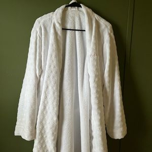 Calvin Klein robe